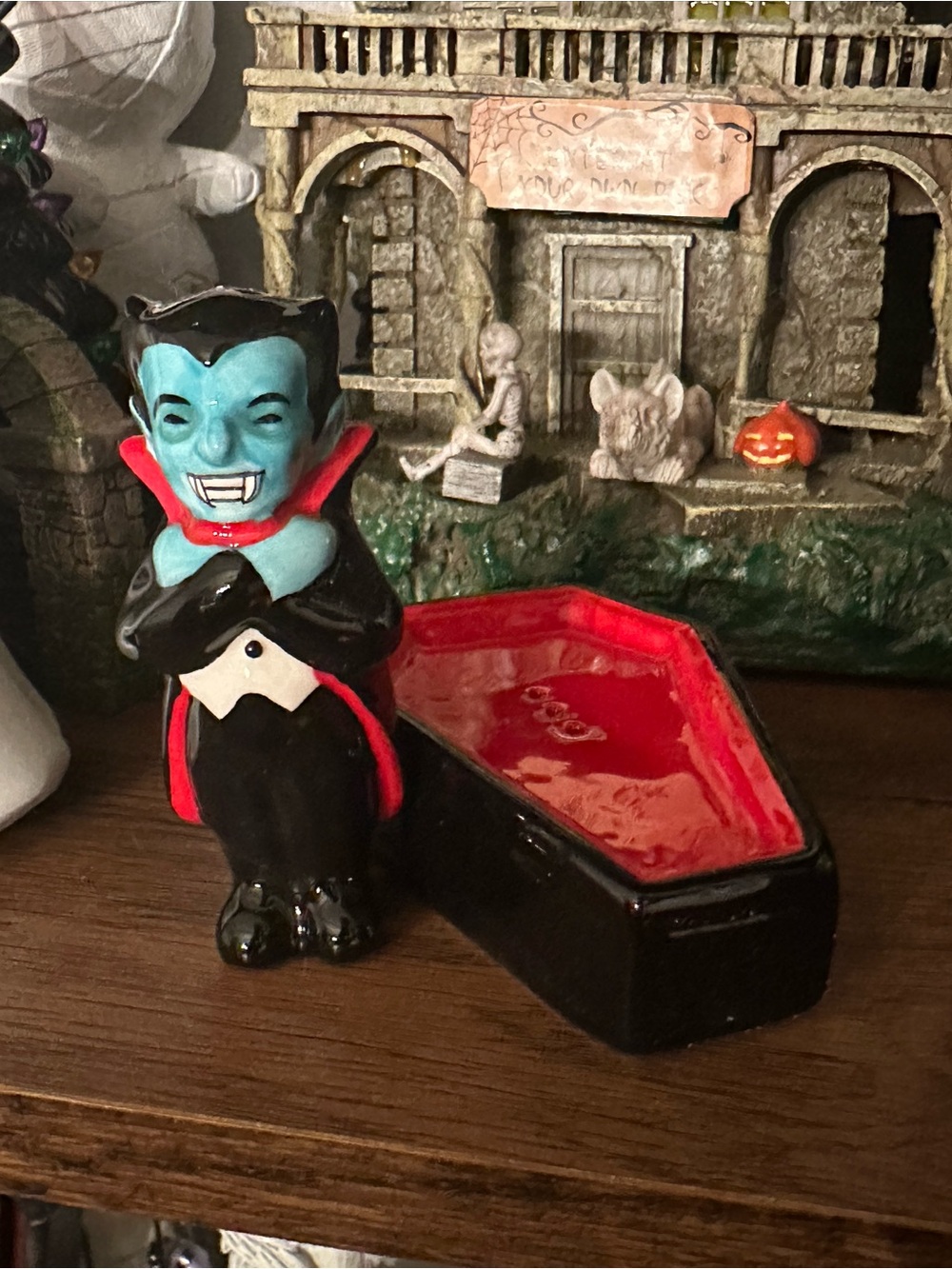Ceramic Vampire Figurine & Coffin Salt & Pepper set.